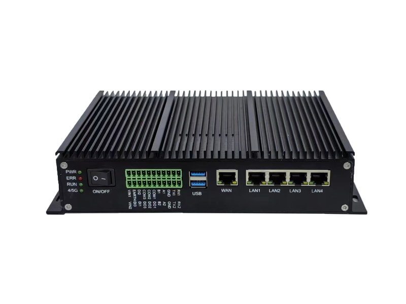 智能邊緣網關OM-EQA1-5Tops正面圖 智能邊緣網關OM-EQA1-5Tops正面圖